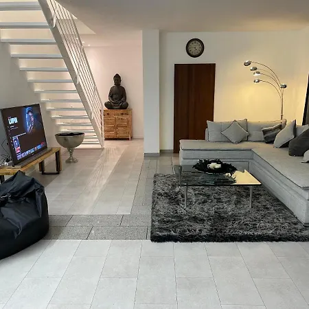 Casa Lisurii Villa *